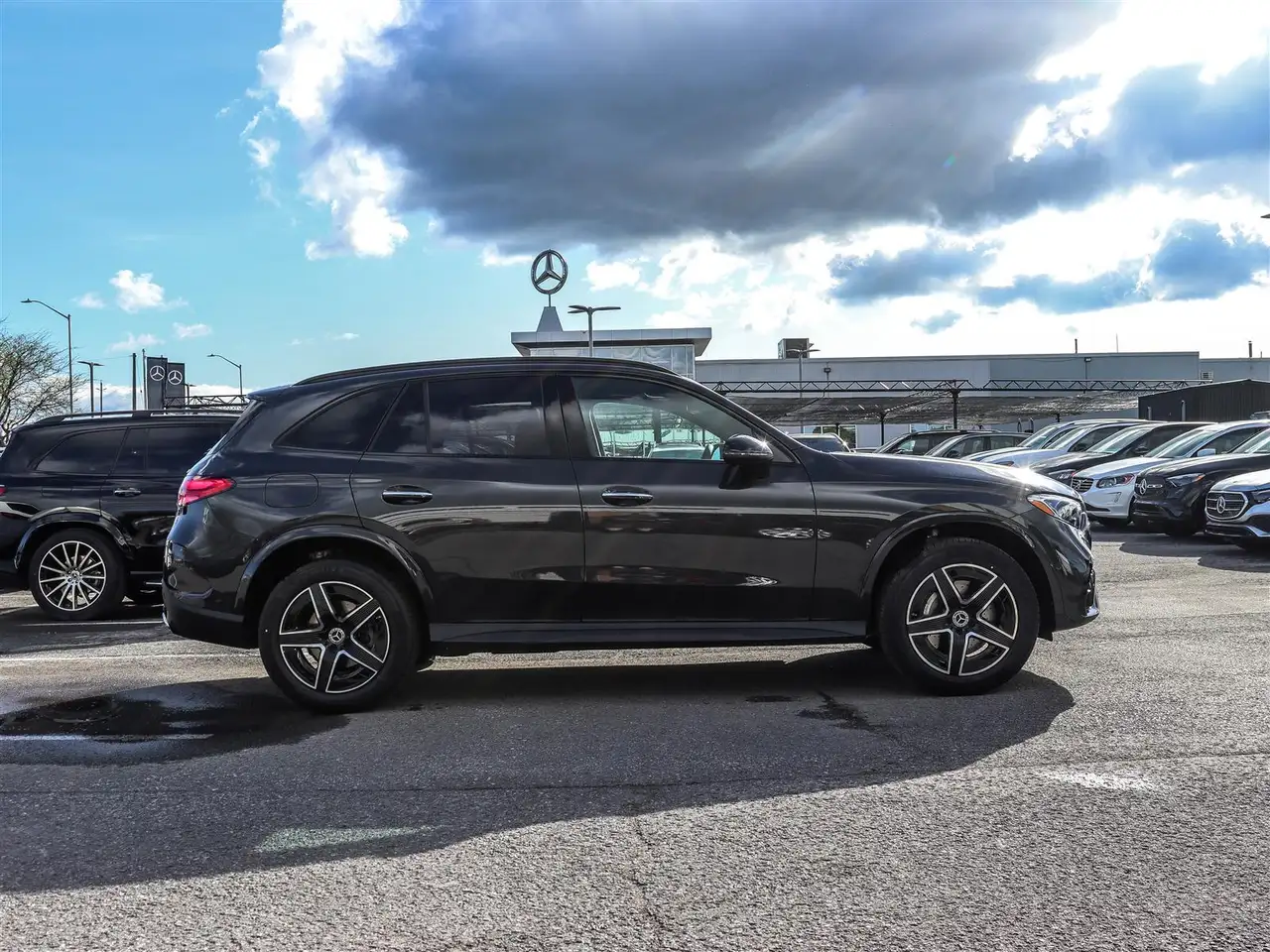 Mercedes-Benz GLC снимка Mercedes-Benz GLC