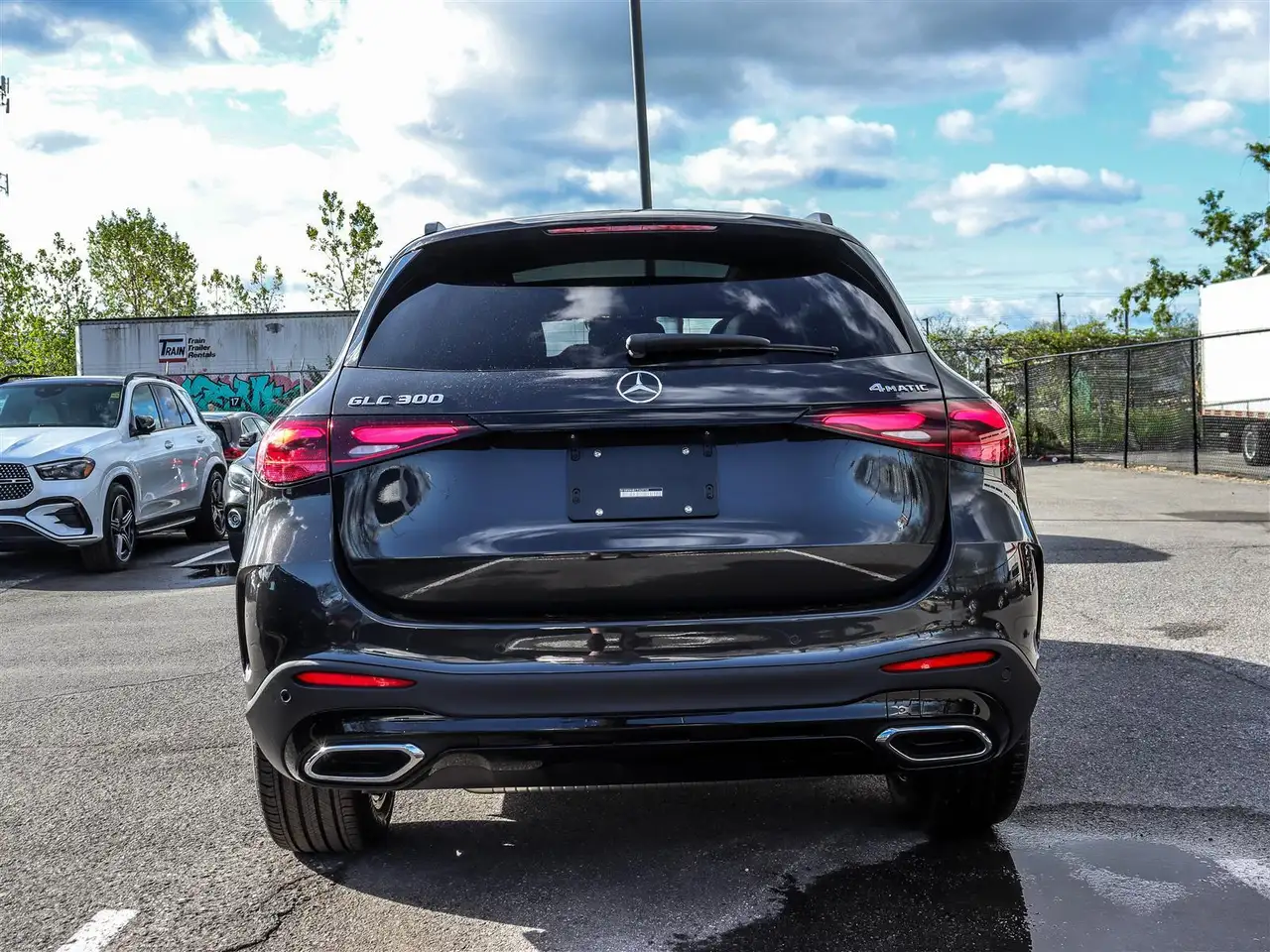 Mercedes-Benz GLC снимка Mercedes-Benz GLC