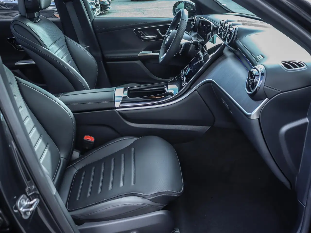 Mercedes-Benz GLC снимка Mercedes-Benz GLC