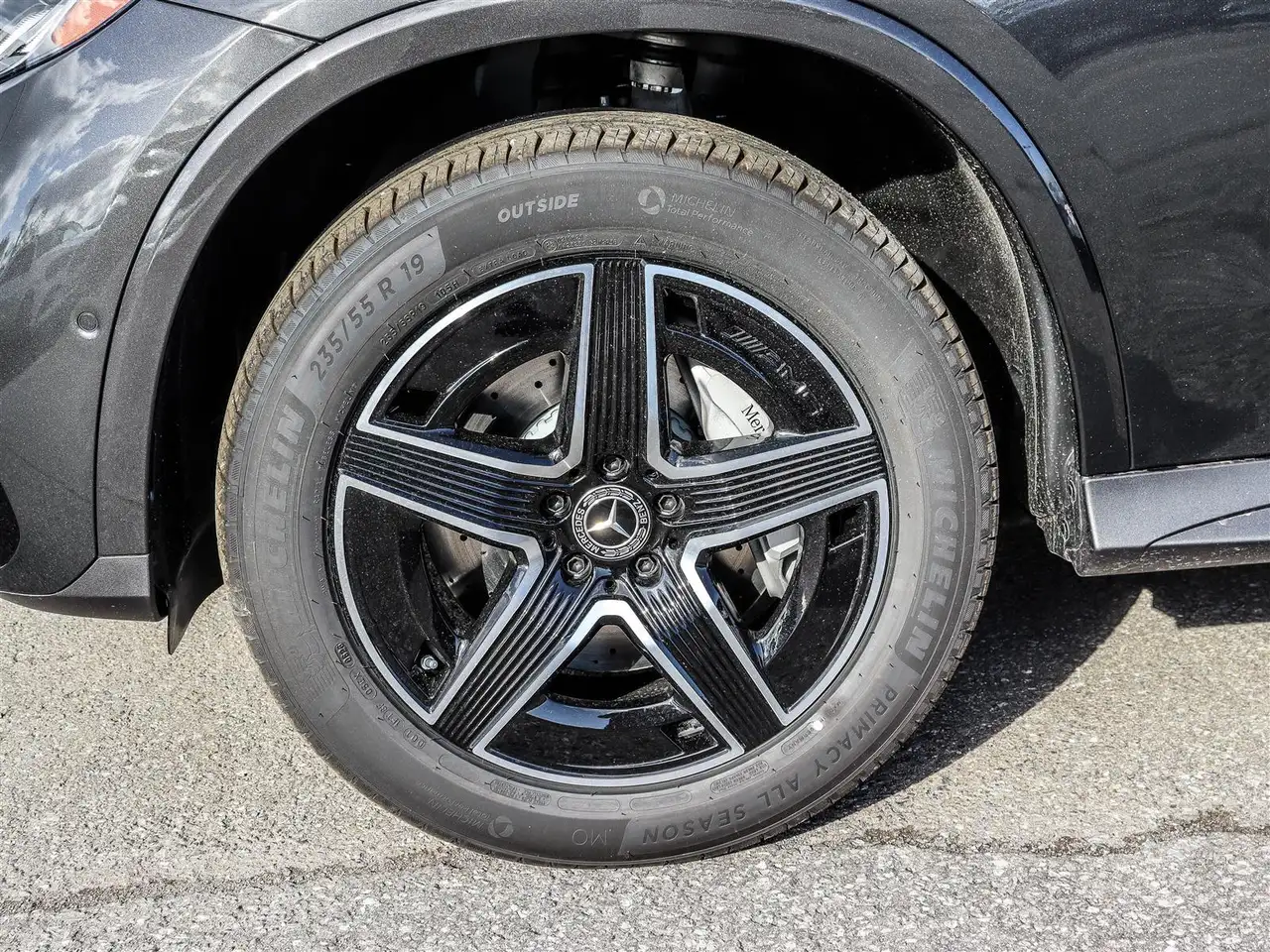 Mercedes-Benz GLC снимка Mercedes-Benz GLC