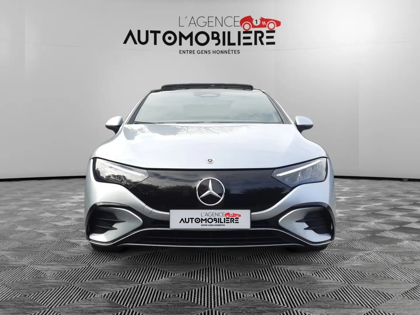 Mercedes-Benz EQE 350 EQE 90.6 kWh 350+ AMG Line*TVA*/Garantie 12 Mois Grijs - 2