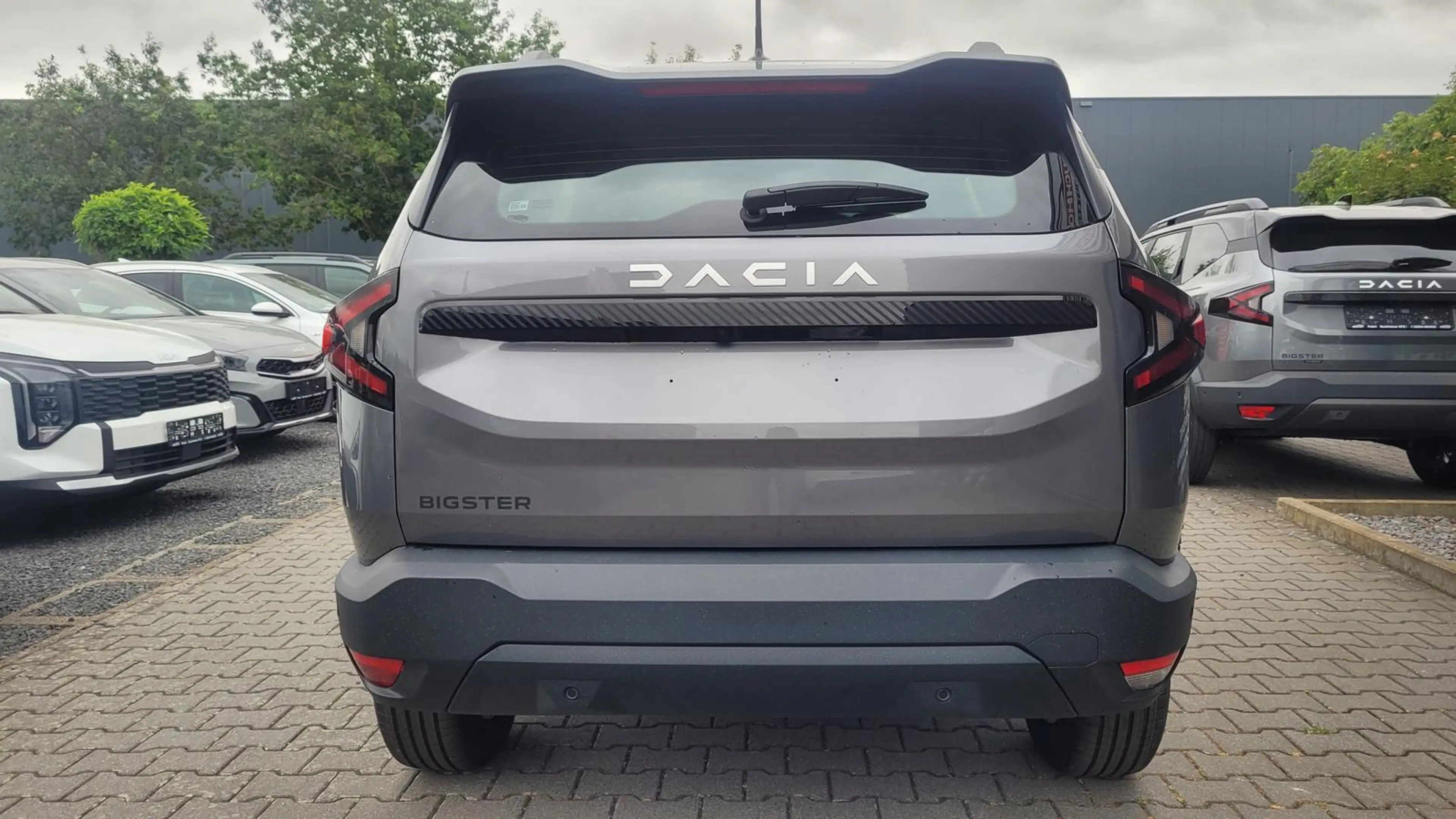 Dacia Bigster TCe 140  TCe140 Hybrid-G*LED*PDC*Cam*17Zoll*SHZ... — photo 5