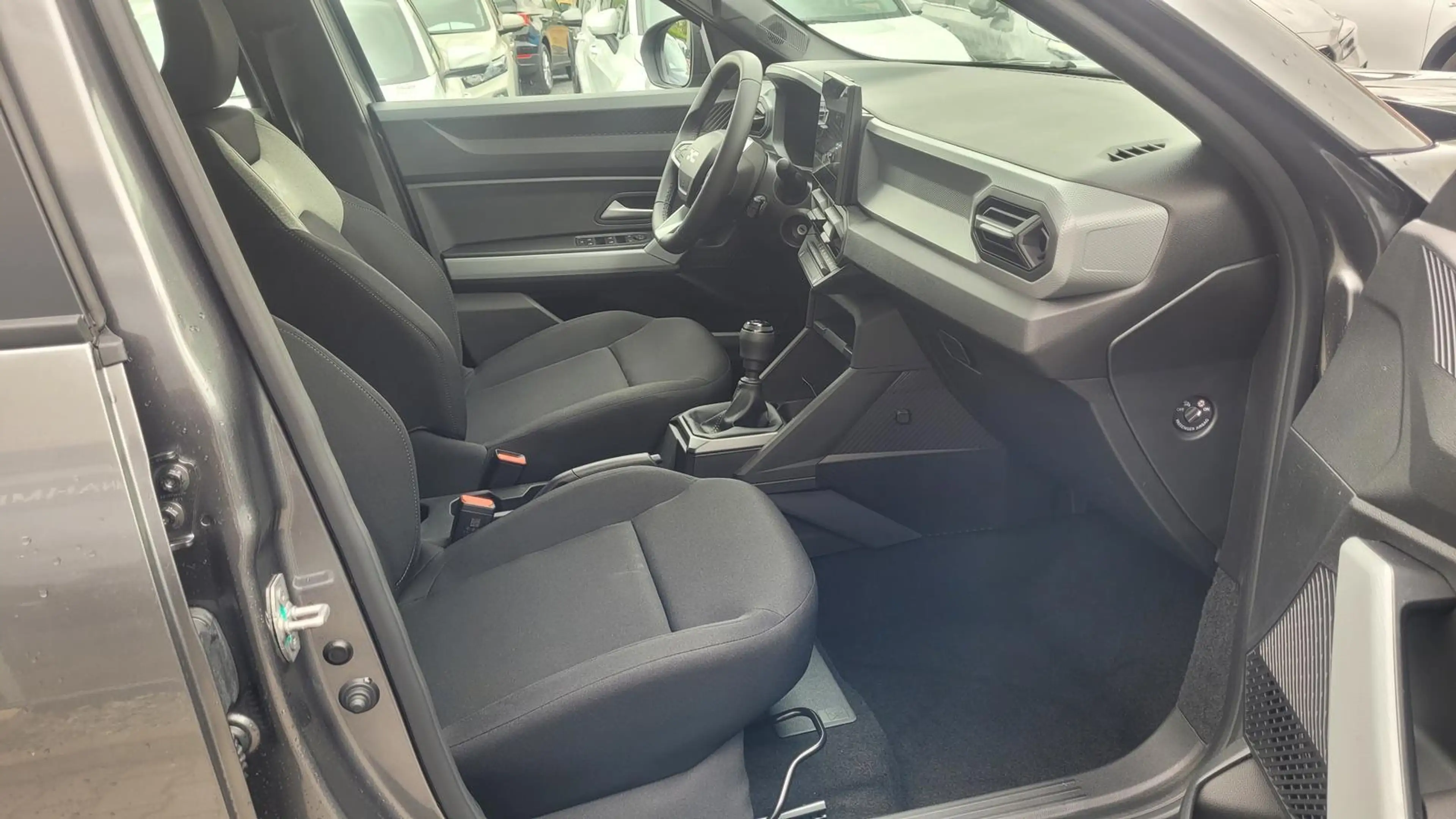 Dacia Bigster TCe 140  TCe140 Hybrid-G*LED*PDC*Cam*17Zoll*SHZ... — photo 10