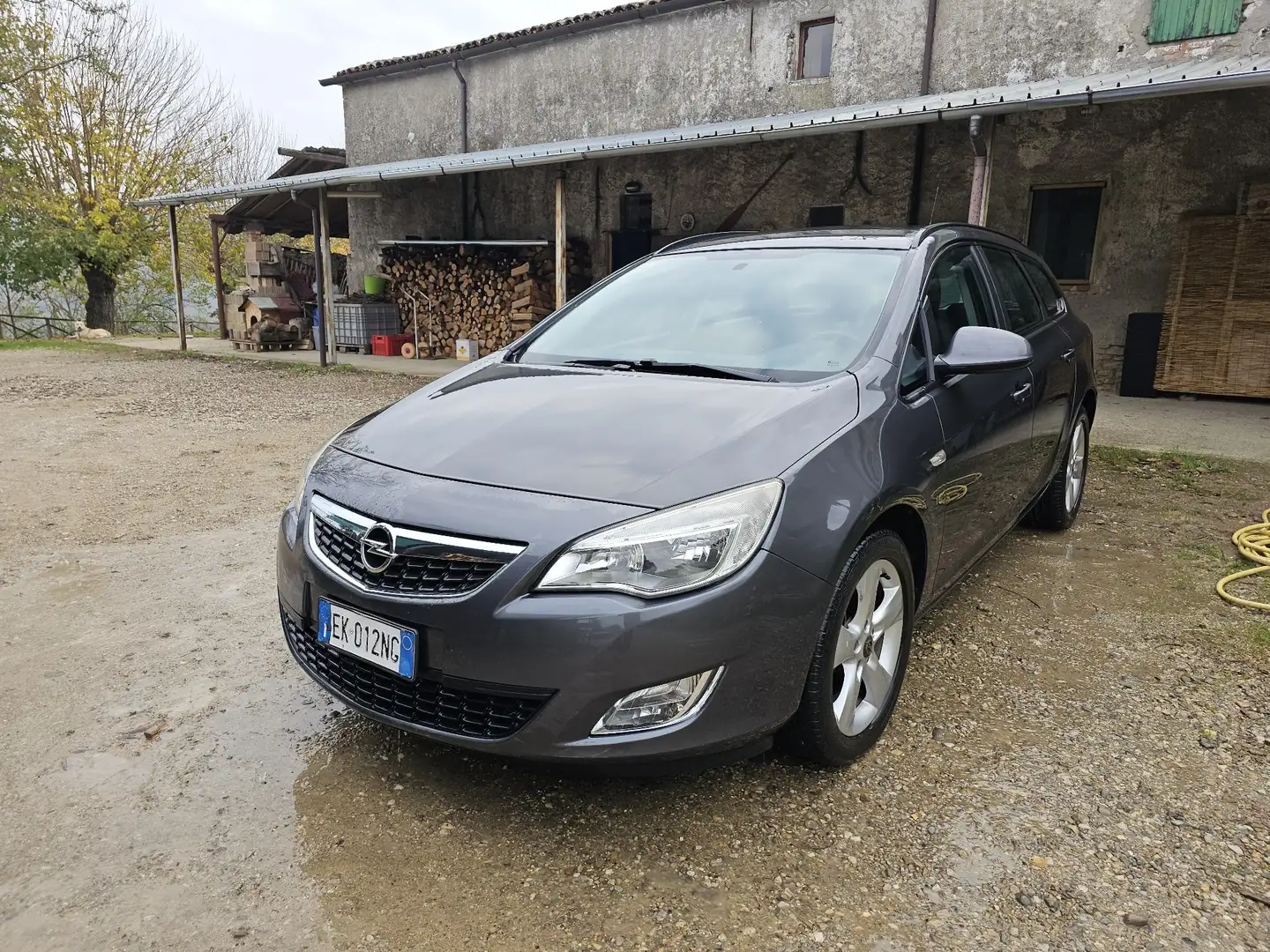 Opel Astra Sports Tourer 1.7 cdti Cosmo 110cv - 1