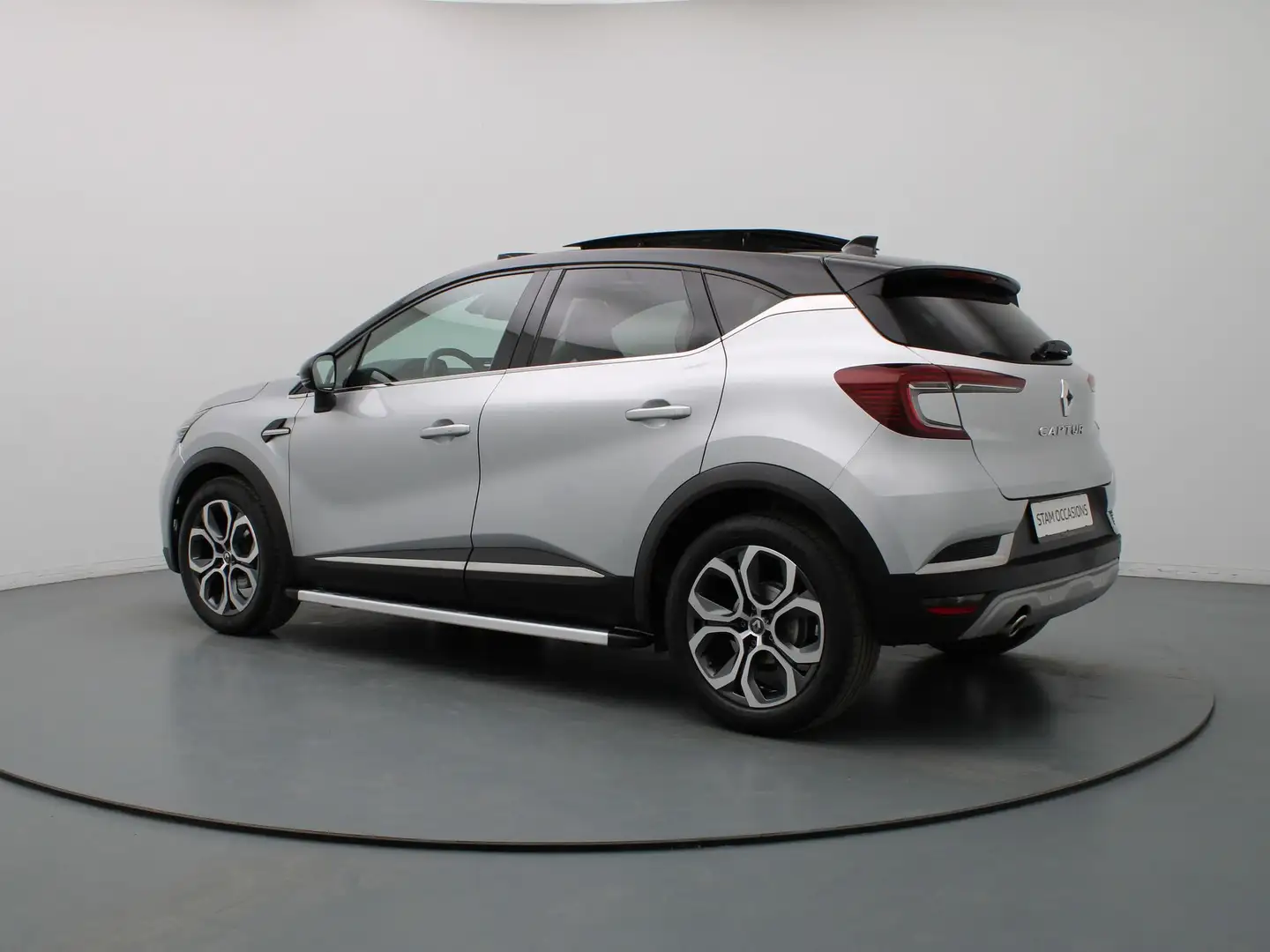 Renault Captur 155pk TCe Edition One Automaat BOSE | Adapt. Cruis Grijs - 2