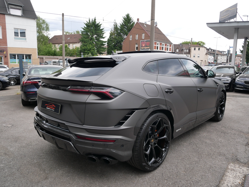 Lamborghini Urus Urus 4.0 V8 Performante 60th Anniversary Max Voll — photo 5