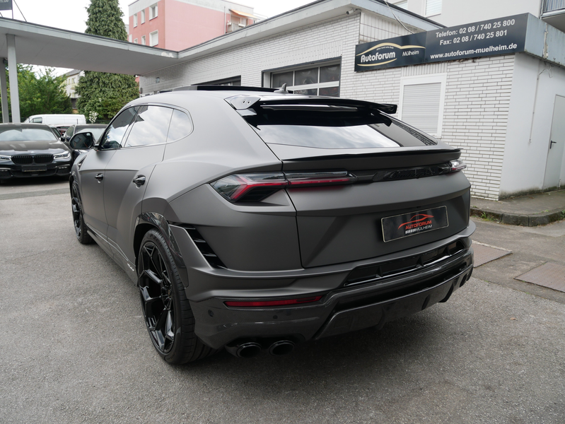 Lamborghini Urus Urus 4.0 V8 Performante 60th Anniversary Max Voll — photo 3