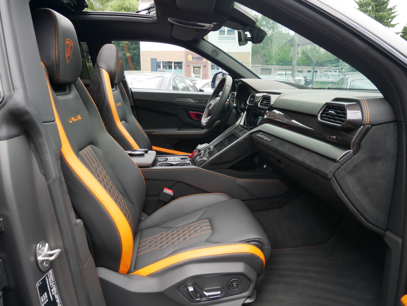 Lamborghini Urus Urus 4.0 V8 Performante 60th Anniversary Max Voll — photo 11