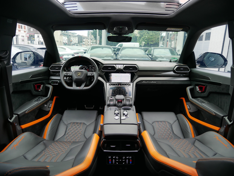Lamborghini Urus Urus 4.0 V8 Performante 60th Anniversary Max Voll — photo 13