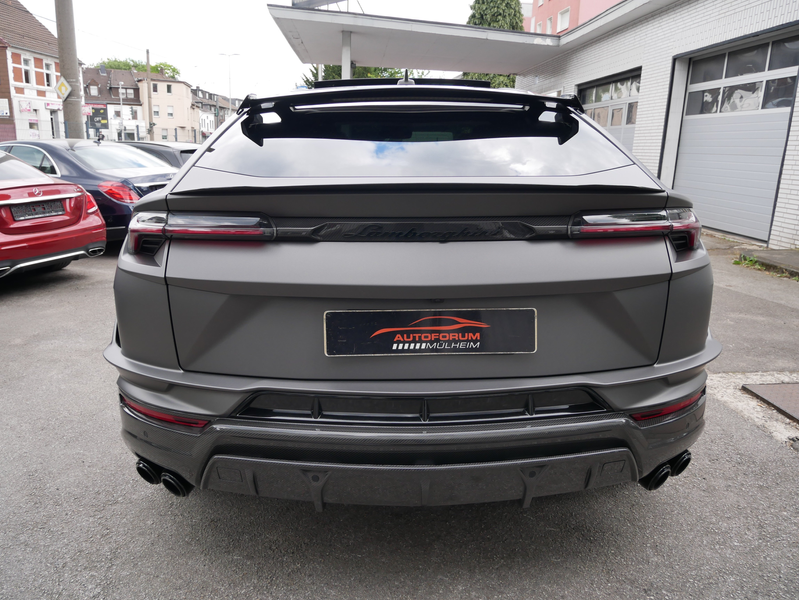 Lamborghini Urus Urus 4.0 V8 Performante 60th Anniversary Max Voll — photo 4