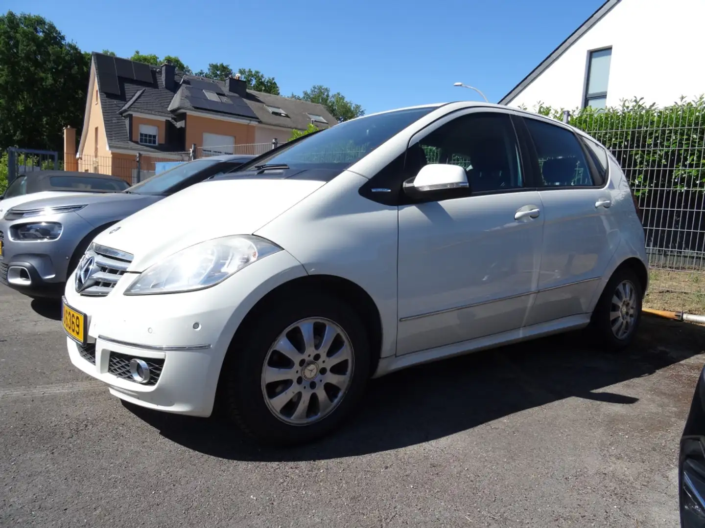 Mercedes-Benz A 180 CDI AVANTGARDE Blanc - 1