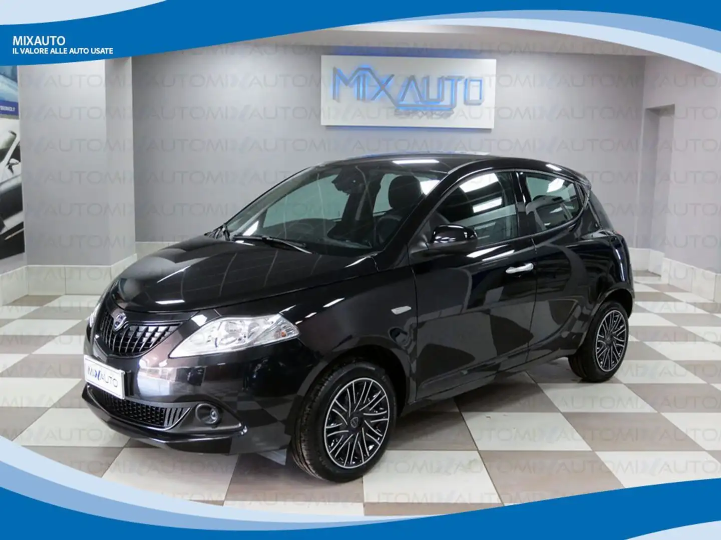 Lancia Ypsilon Hybrid 1.0 FireFly 70cv 5 Porte Gold EU6 KM Ø Nero - 1