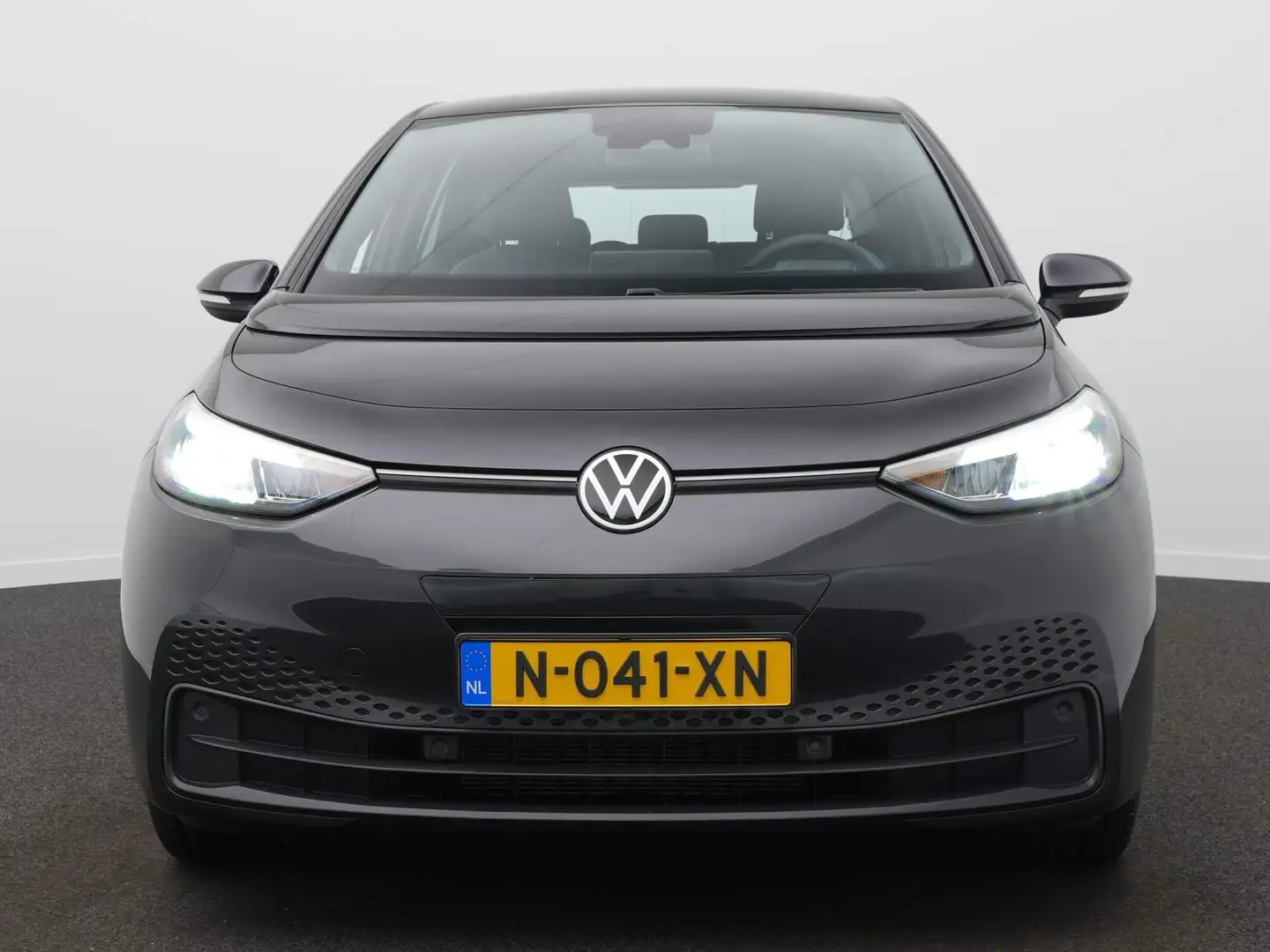 Volkswagen ID.3 Pure 45 kWh Pdc / Cruise / Navigatie Grey - 2