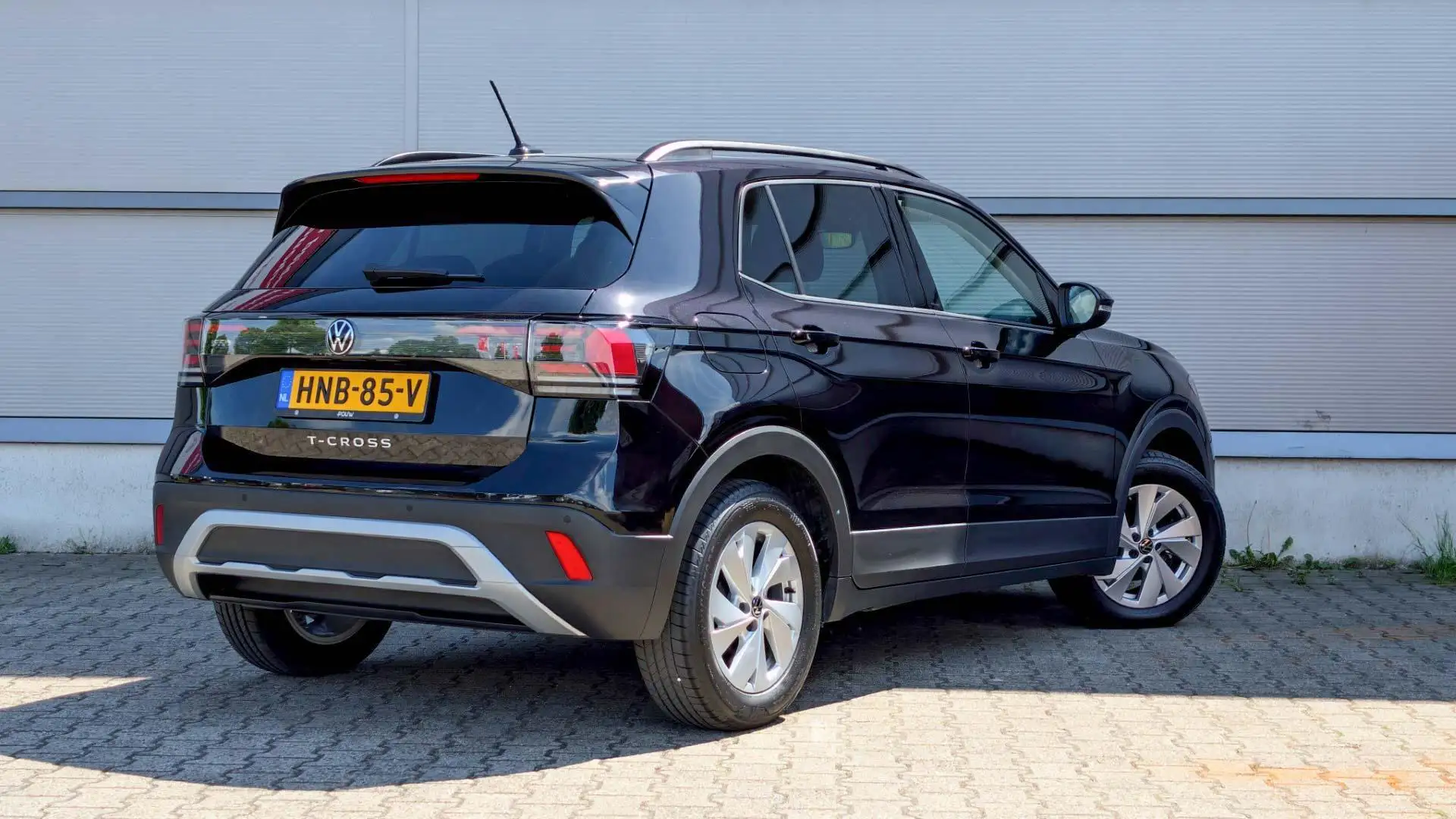 Volkswagen T-Cross 1.0 TSI 95pk Life Edition | App Connect Navigatie Negro - 2