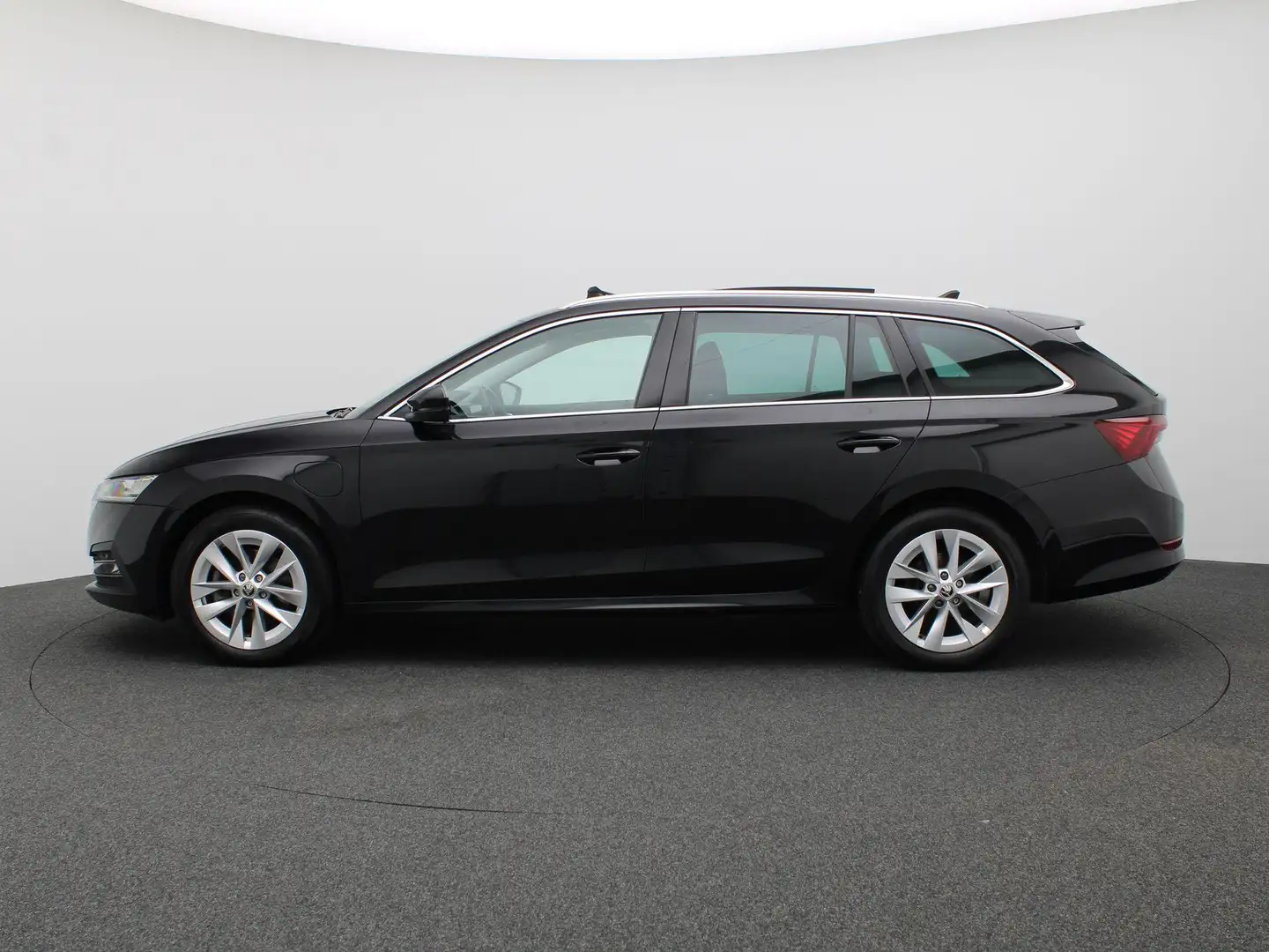 Skoda Octavia Combi 1.4 TSI iV PHEV Business Edition Plus 204PK Noir - 2