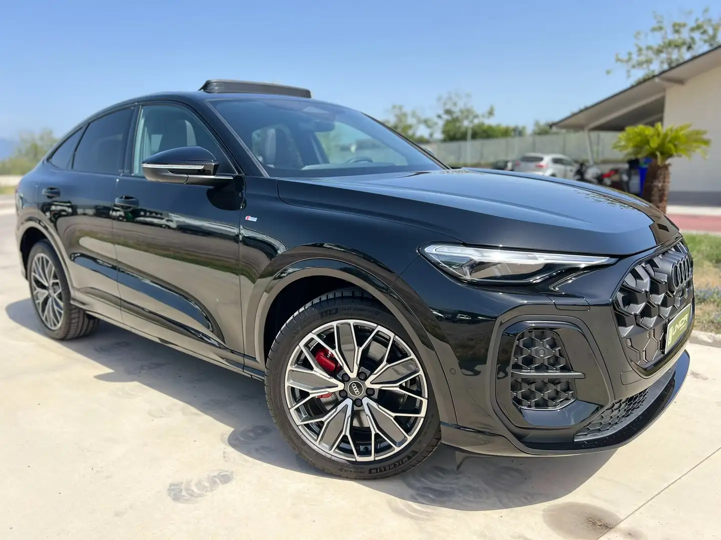 Audi Q5 SPORTBACK 2.0 TDI 204CV mhev+ Sline QUATTRO TECHPL Negro - 1