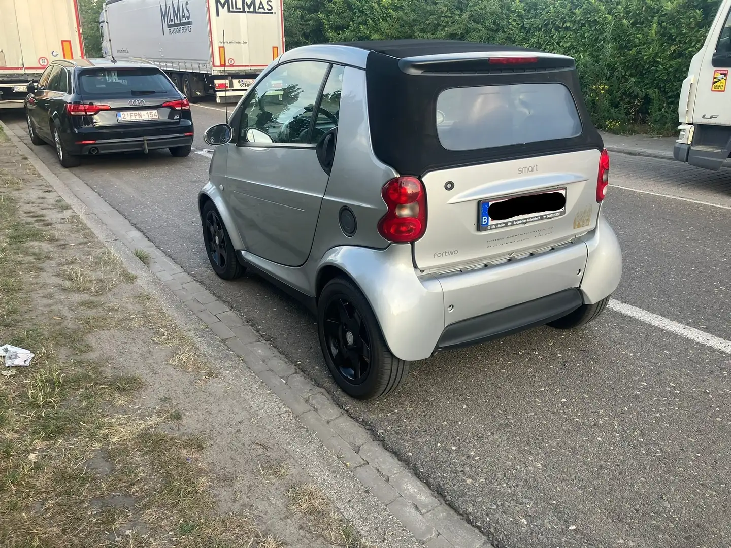 smart city-coupé/city-cabrio Fortwo 0.7i - Cabrio - Automaat Zilver - 2