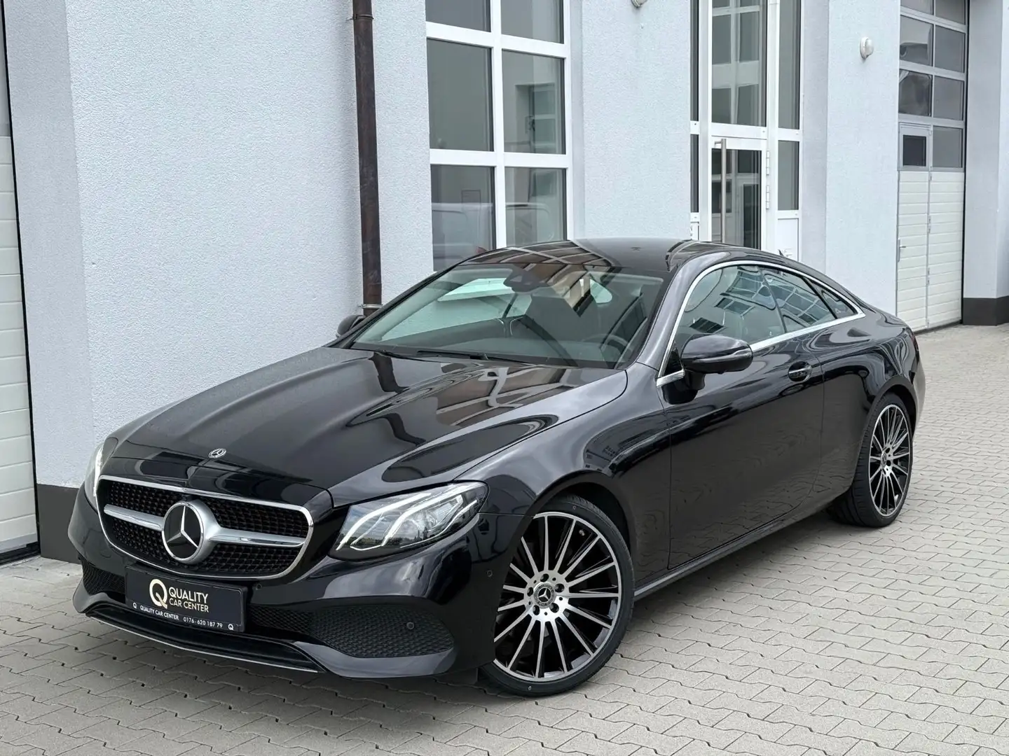 Mercedes-Benz E 220 Coupe |DISTR+|SPUR|360°|STNDHZG|20ZOLL| Schwarz - 2