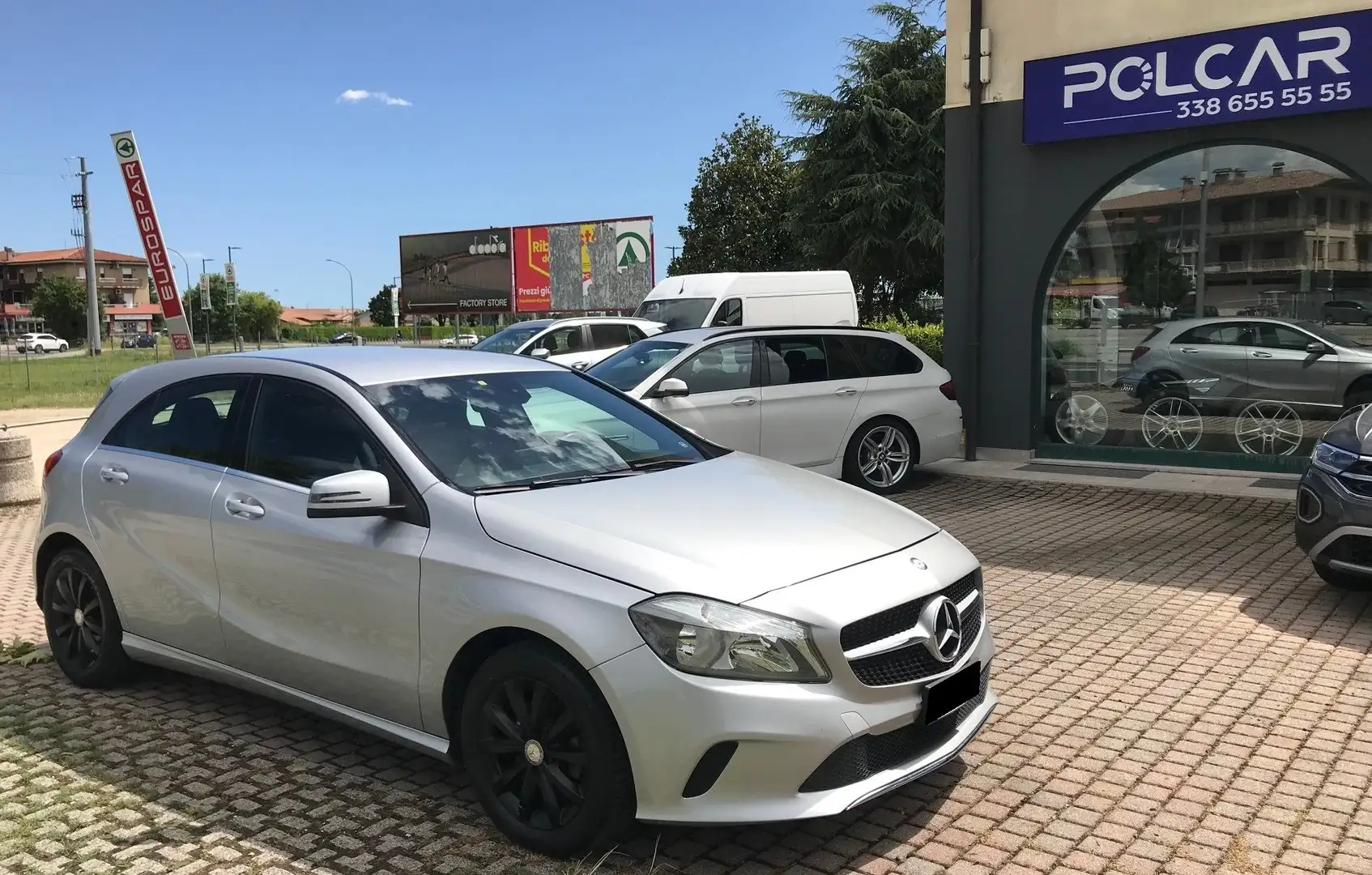 Mercedes-Benz A 160 Classe A - W176 d Sport aut. my16 retrocamera navi Argent - 1