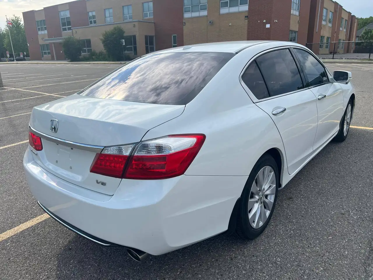 Honda Accord снимка Honda Accord