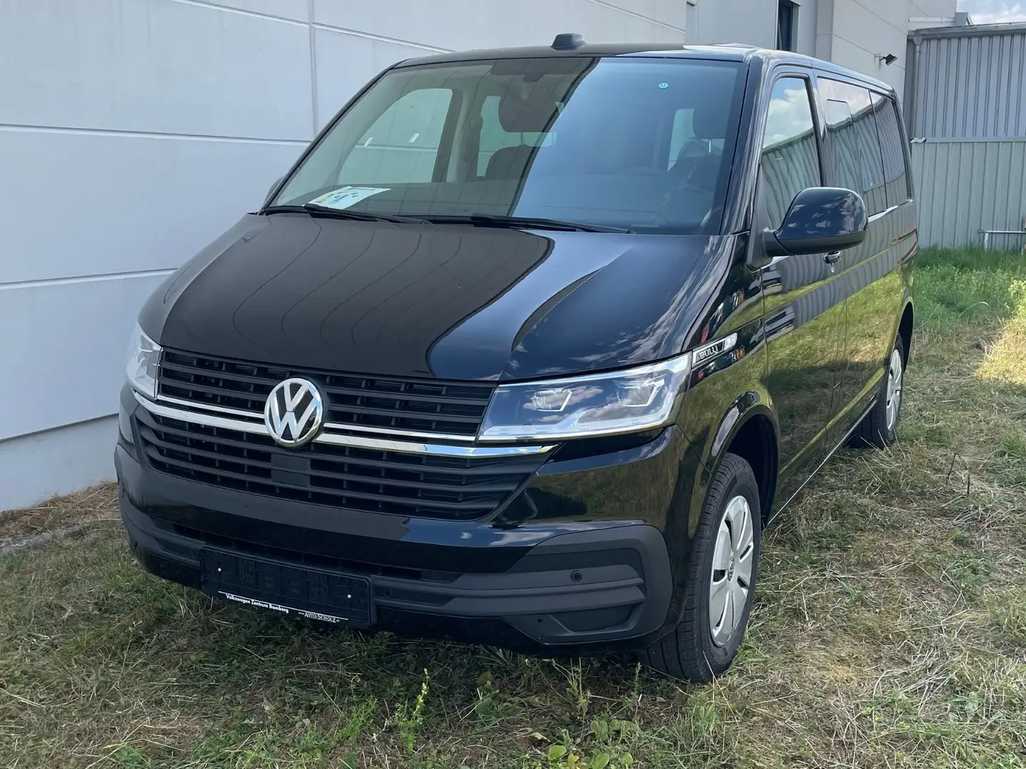 Volkswagen T6.1 Transporter Schwarz - 1