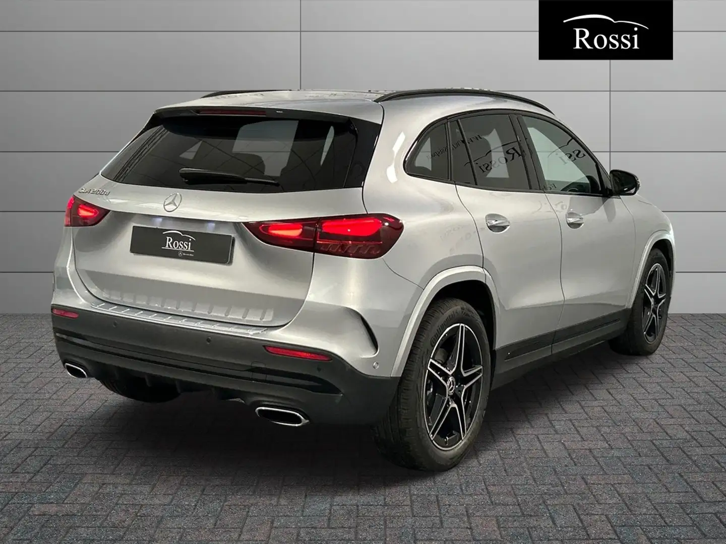 Mercedes-Benz GLA 200 d Automatic Argento - 2