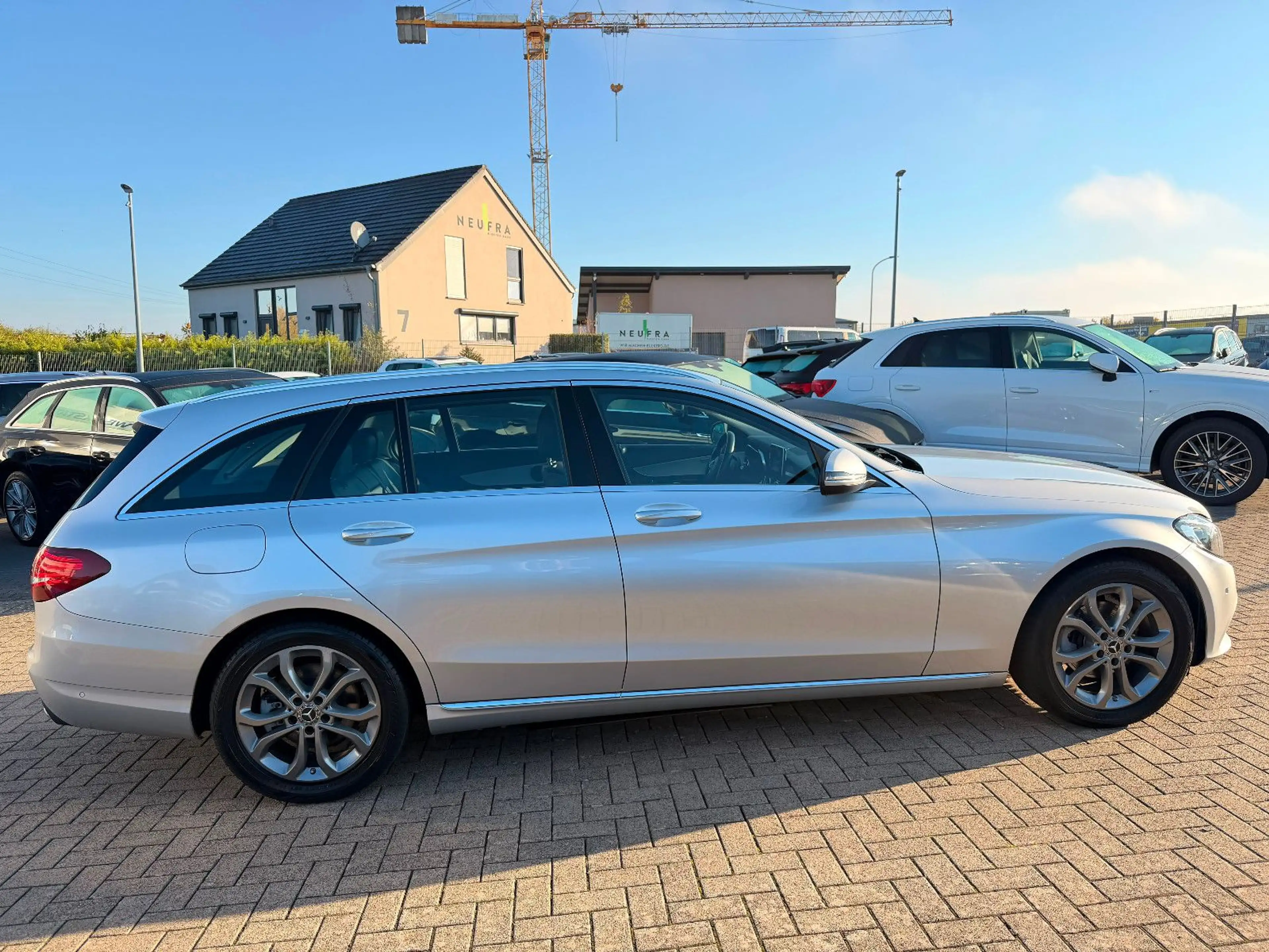 Mercedes-Benz C 180 T CGI 9G-Tronic Avantgarde — photo 4