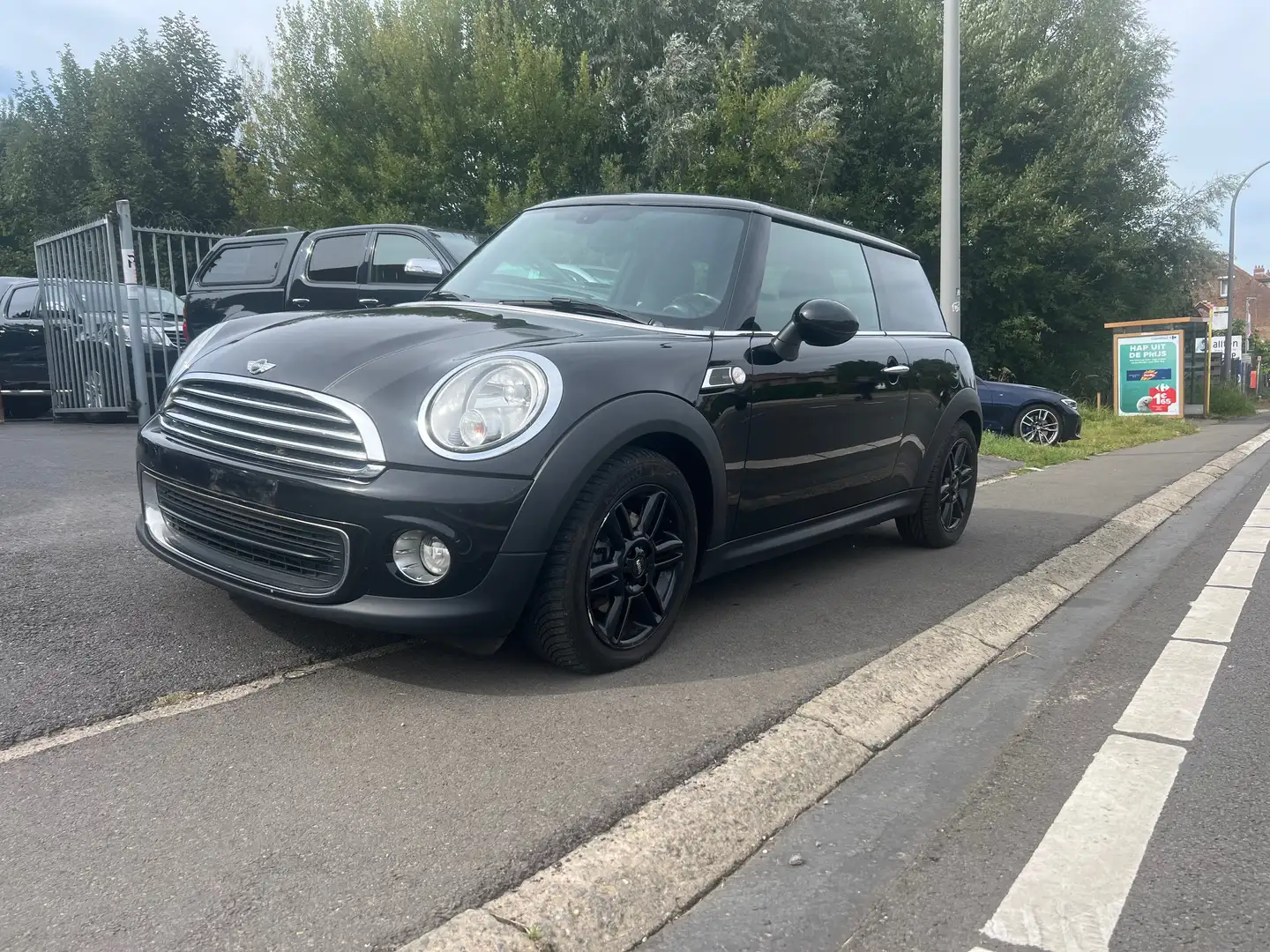 MINI One Mini 1.6i One Carnaby Street GPS CUIR CREDIT100% Noir - 1