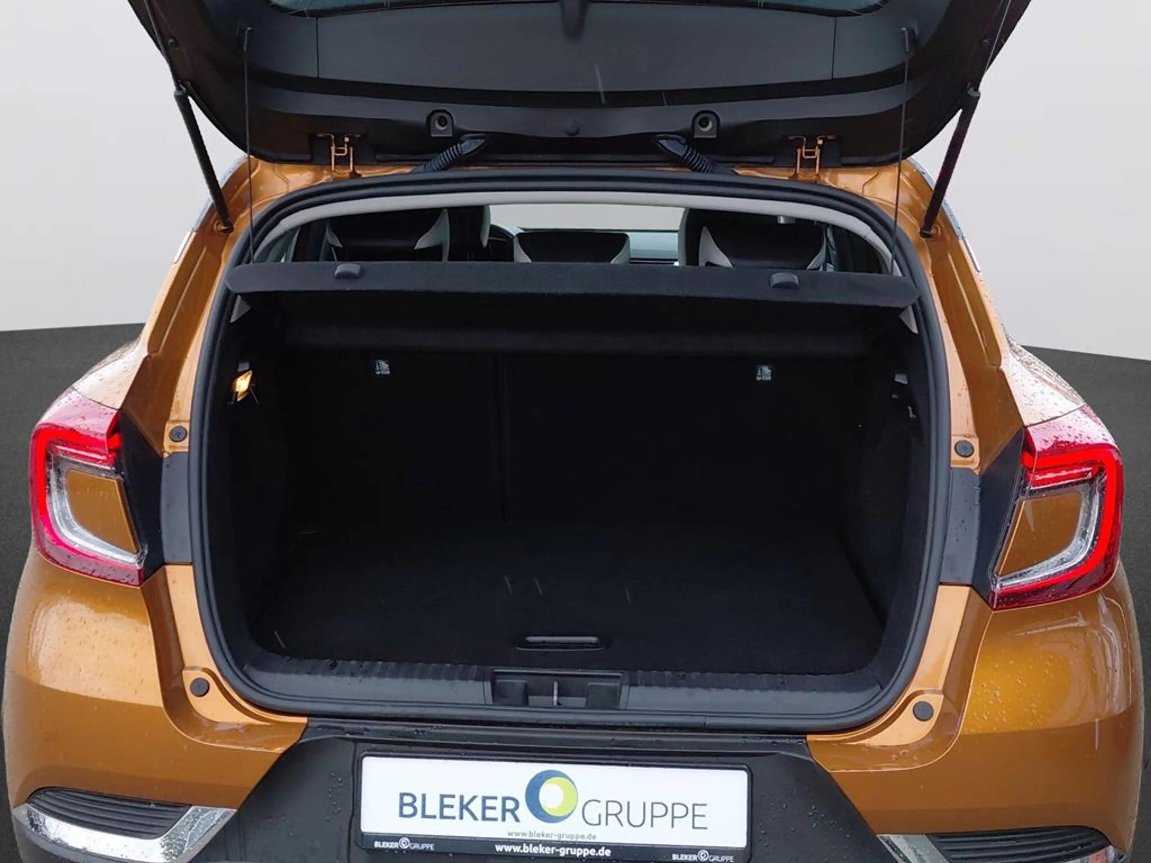 Renault Captur CAPTUR INTENS TCe 100 LPG — photo 9