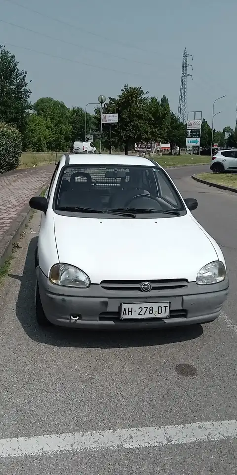 Opel Corsa 3p 1.5 td Swing cat., foto 1