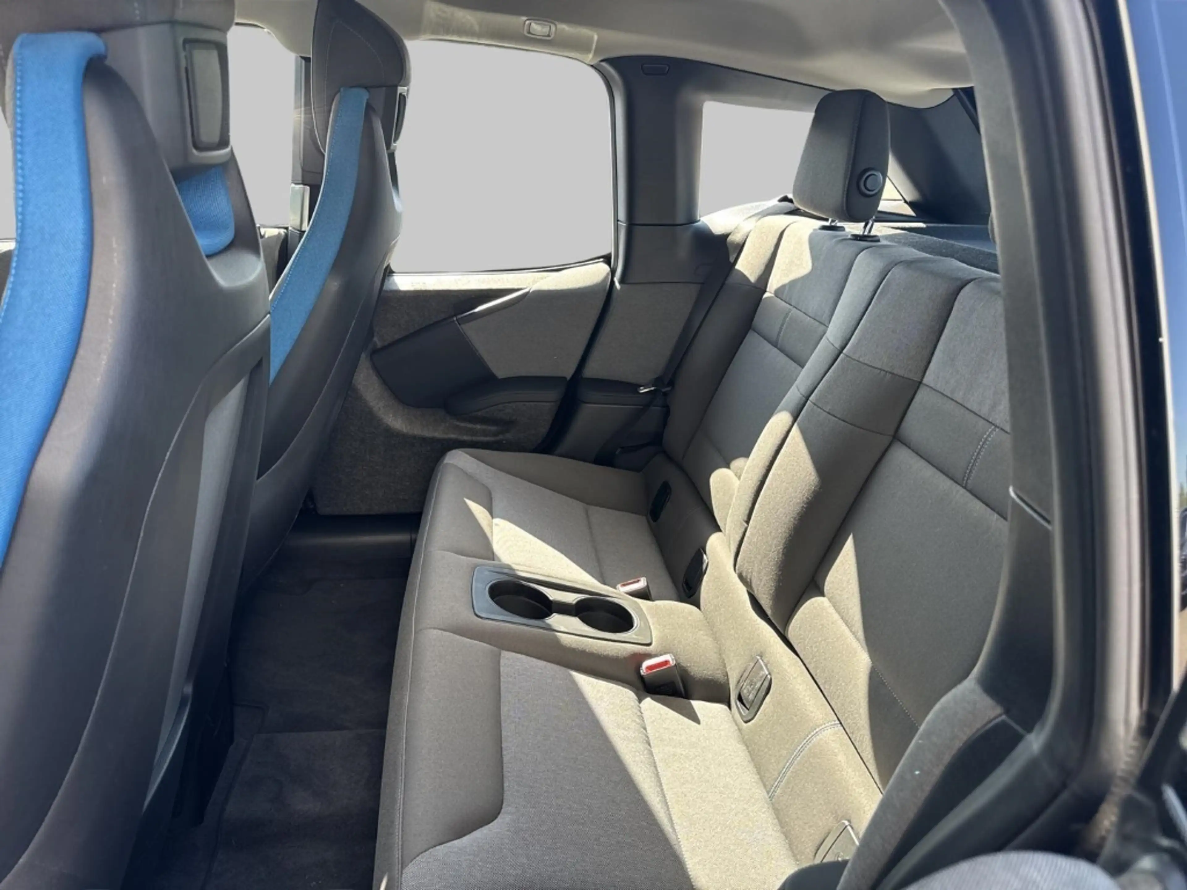 BMW i3 120 Navi LED Apple CarPlay Android Auto Klimaautom — photo 8