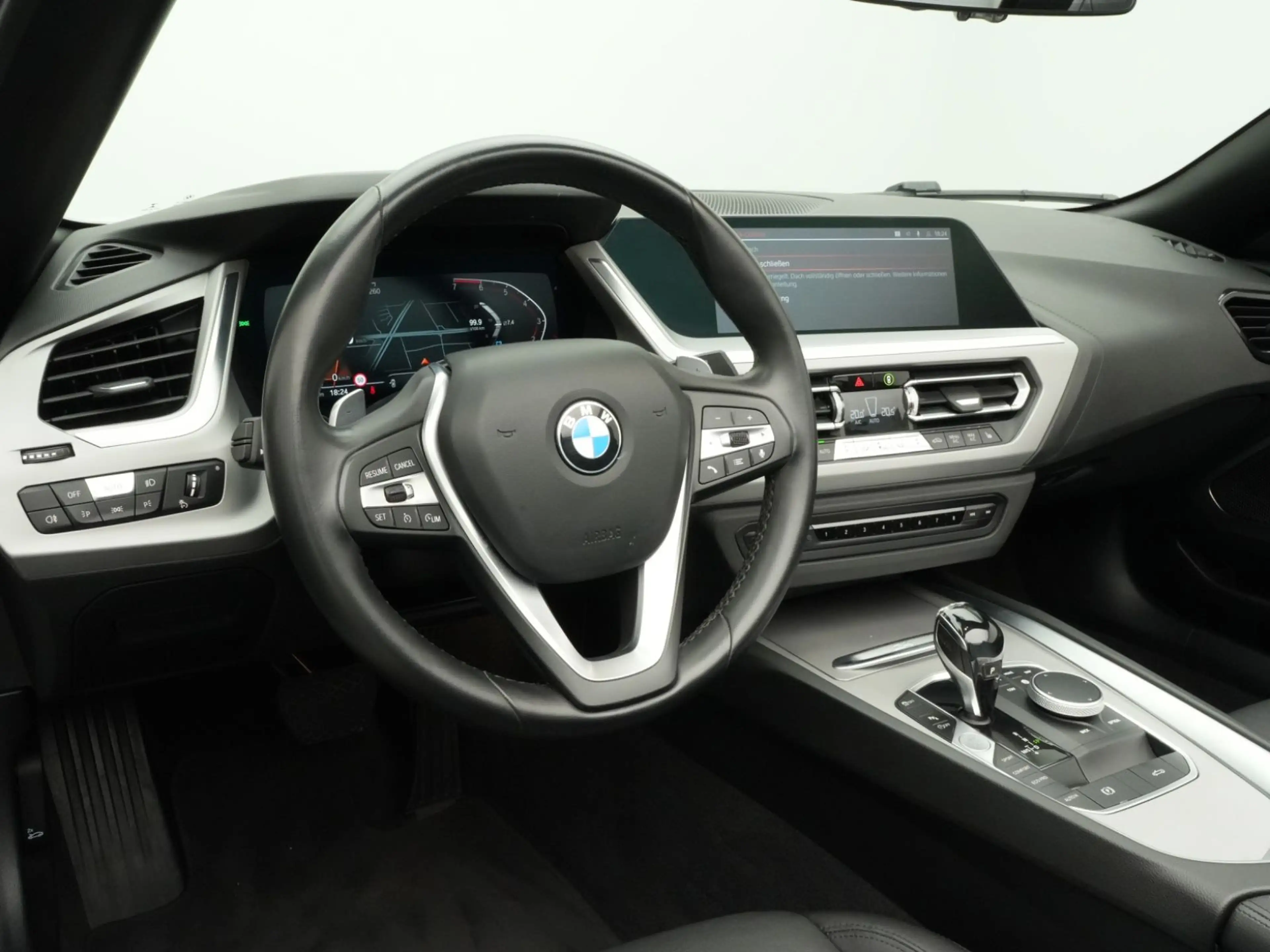 BMW Z4 Roadster sDrive 20 i Advantage — photo 11