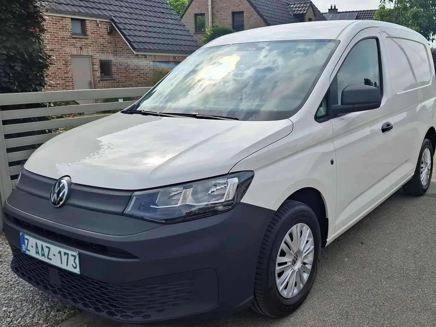 Volkswagen Caddy 2.0 TDi Business Blanc - 1