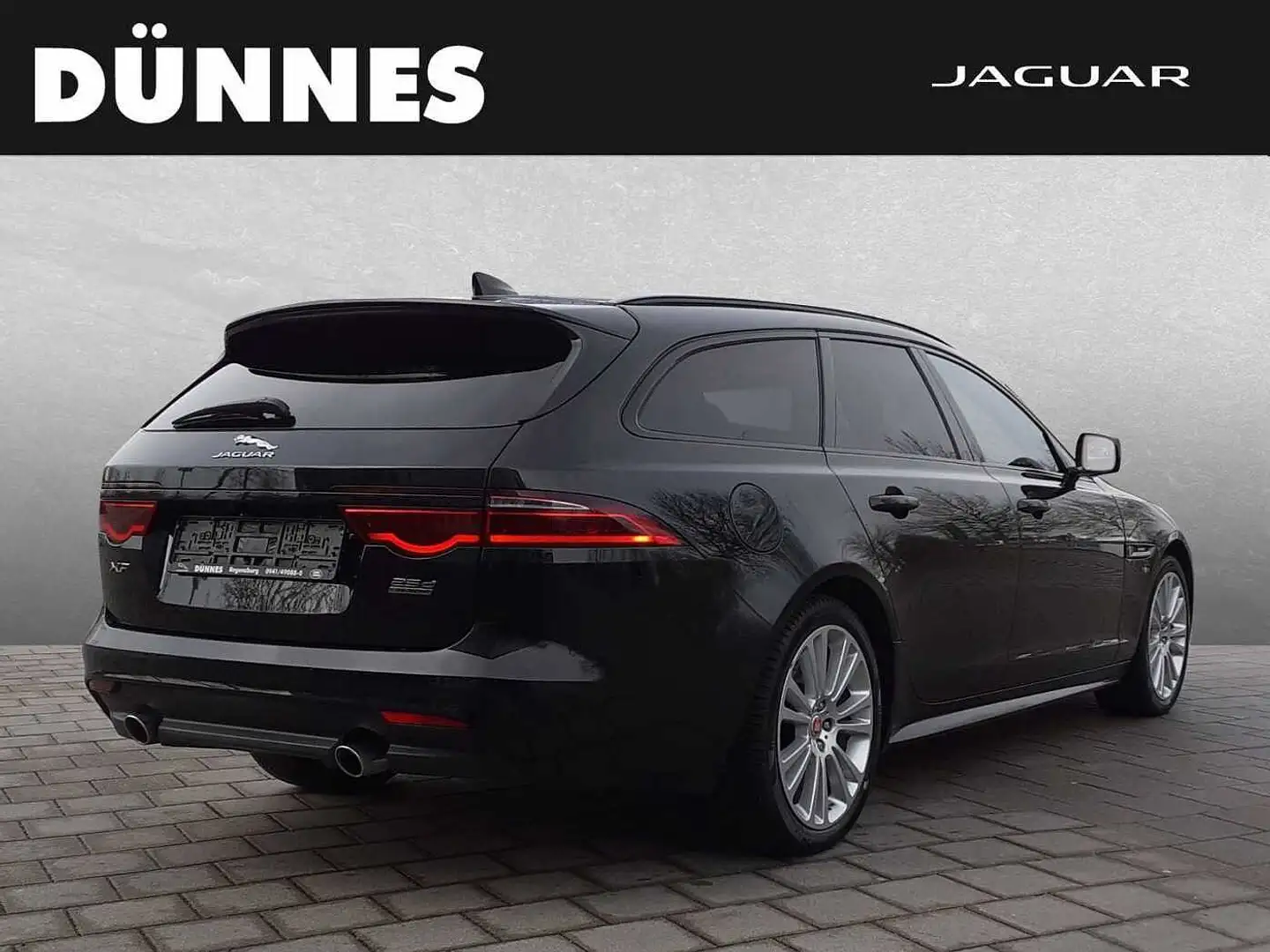Jaguar XF 25d AWD Sportbrake  Aut. R-Sport Schwarz - 2