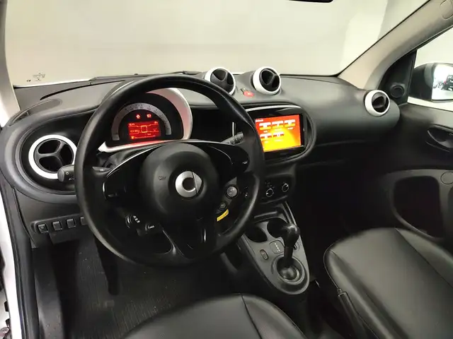 Smart Fortwo view 11