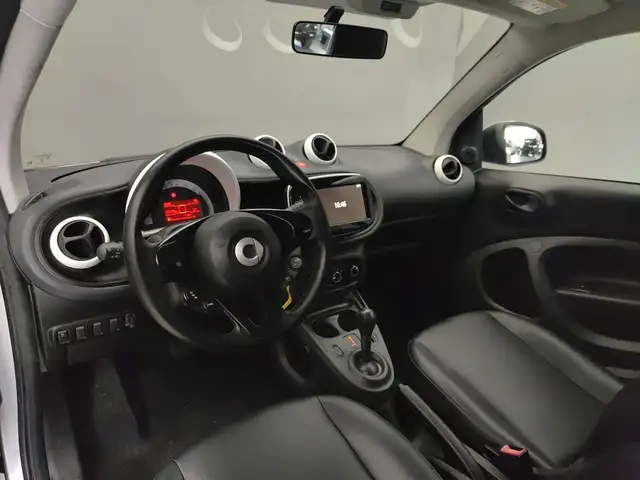 Smart Fortwo view 10