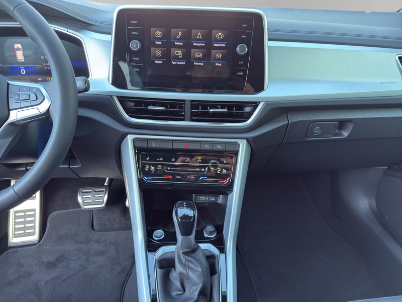 Volkswagen T-Roc ENERGY 1.5 l TSI OPF 110 kW (150 — photo 12
