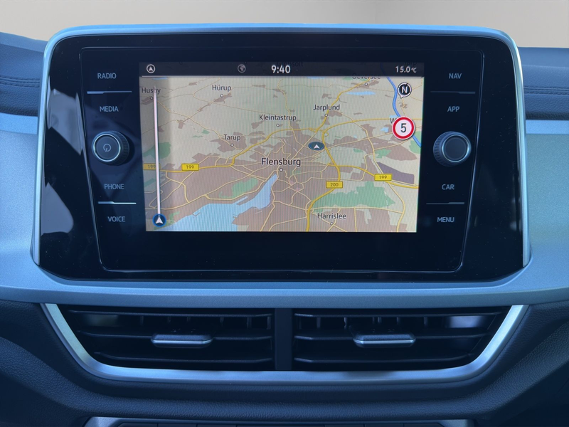 Volkswagen T-Roc ENERGY 1.5 l TSI OPF 110 kW (150 — photo 11