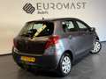 Toyota Yaris 1.3 VVTi Aspiration Automaat Nieuwe Koppeling 5d A Grau - thumbnail 6