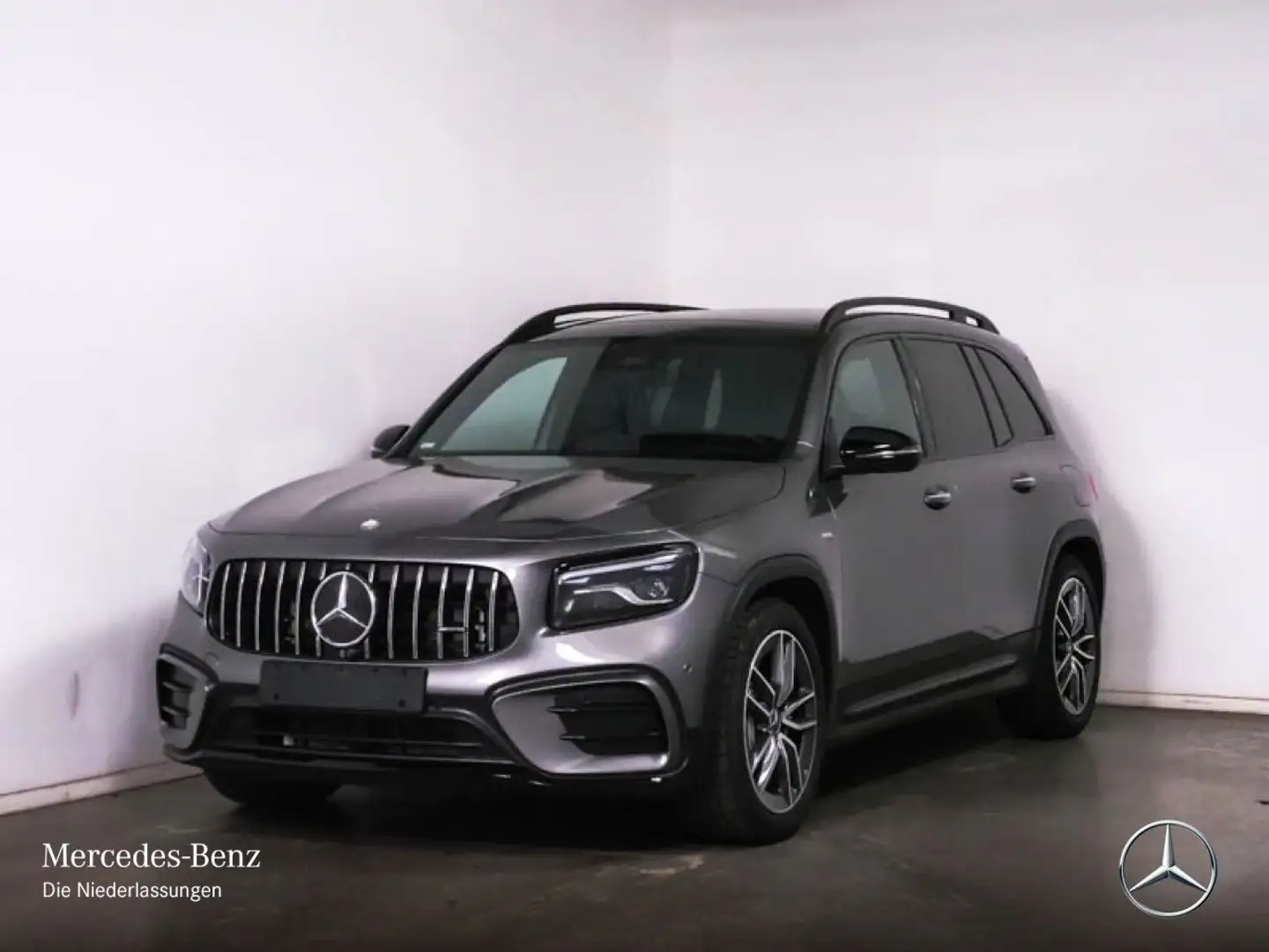 Mercedes-Benz GLB 35 AMG GLB 35 4M AMG+PANO+360°+AHK+MULTIBEAM+TOTW+8G Grau - 2