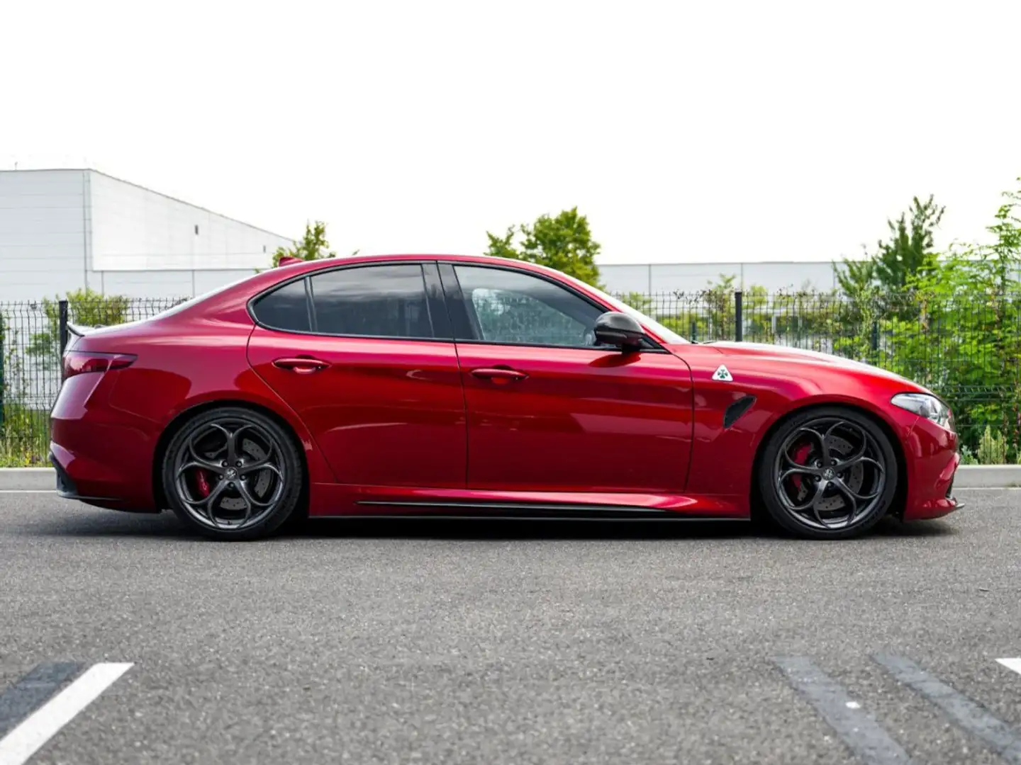 Alfa Romeo Giulia Quadrifoglio Rosso - 2