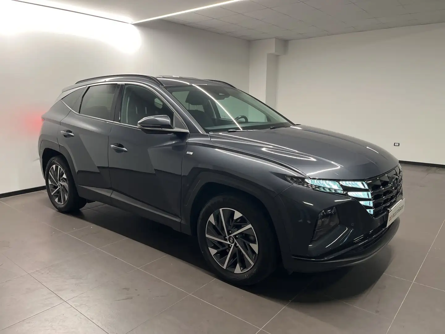 Hyundai TUCSON 1.6 HYBRID - 2