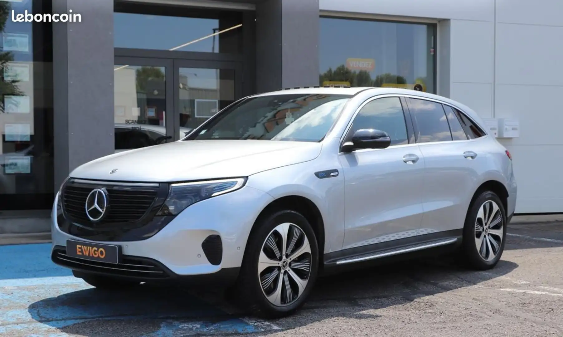 Mercedes-Benz EQC 400 Mercedes 400 ELECTRIC 410 197PPM 80KWH AMG LINE 4M Gris - 1