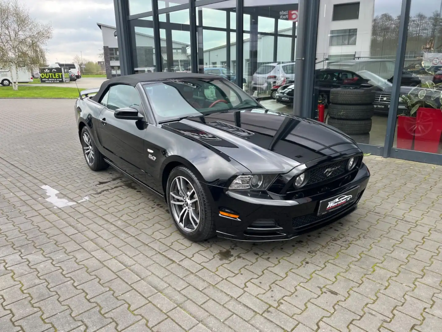Ford Mustang Cabrio 5.0 50 Years Schwarz - 2