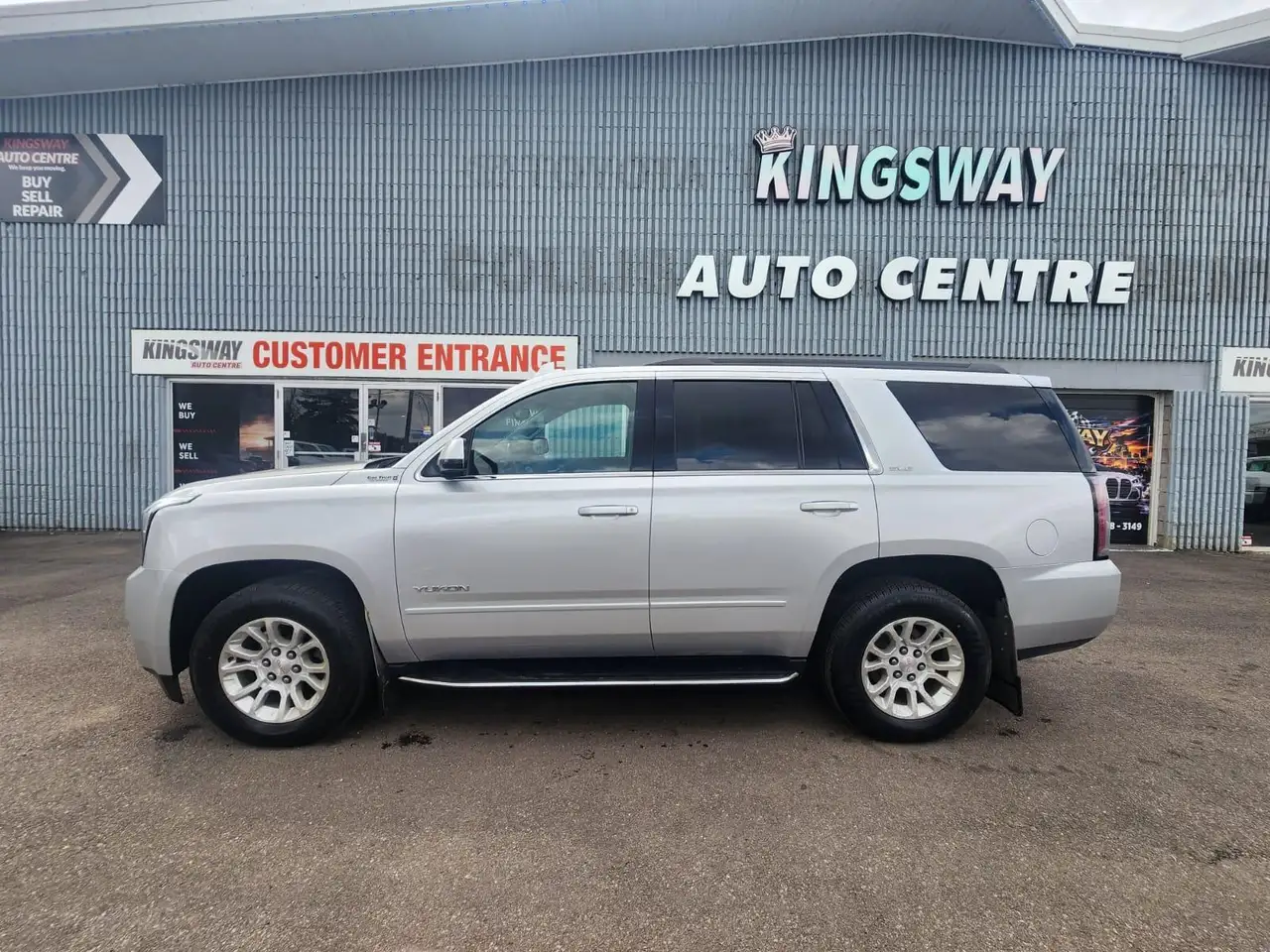 GMC Yukon снимка GMC Yukon