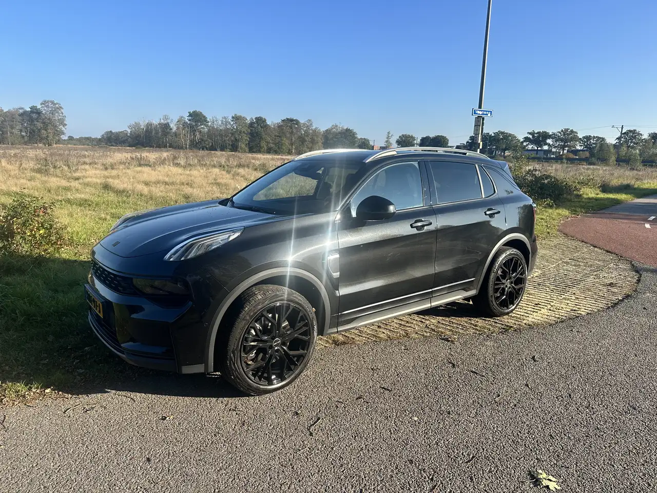 Lynk & Co 01