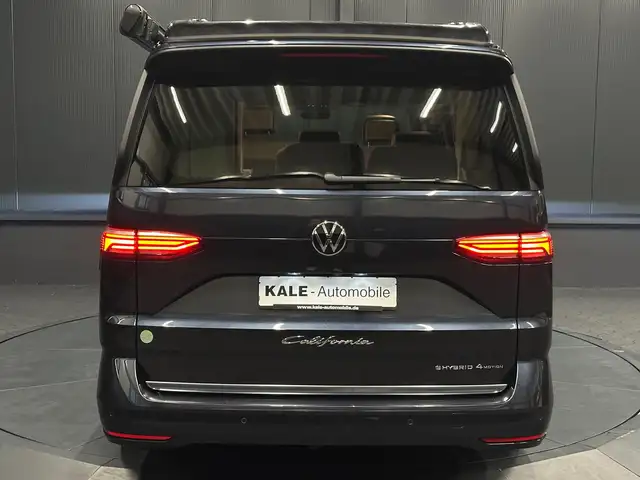 Volkswagen California view 4