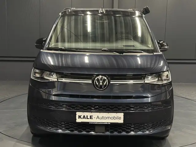 Volkswagen California view 8
