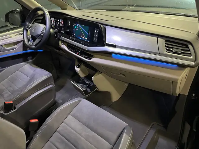 Volkswagen California view 11