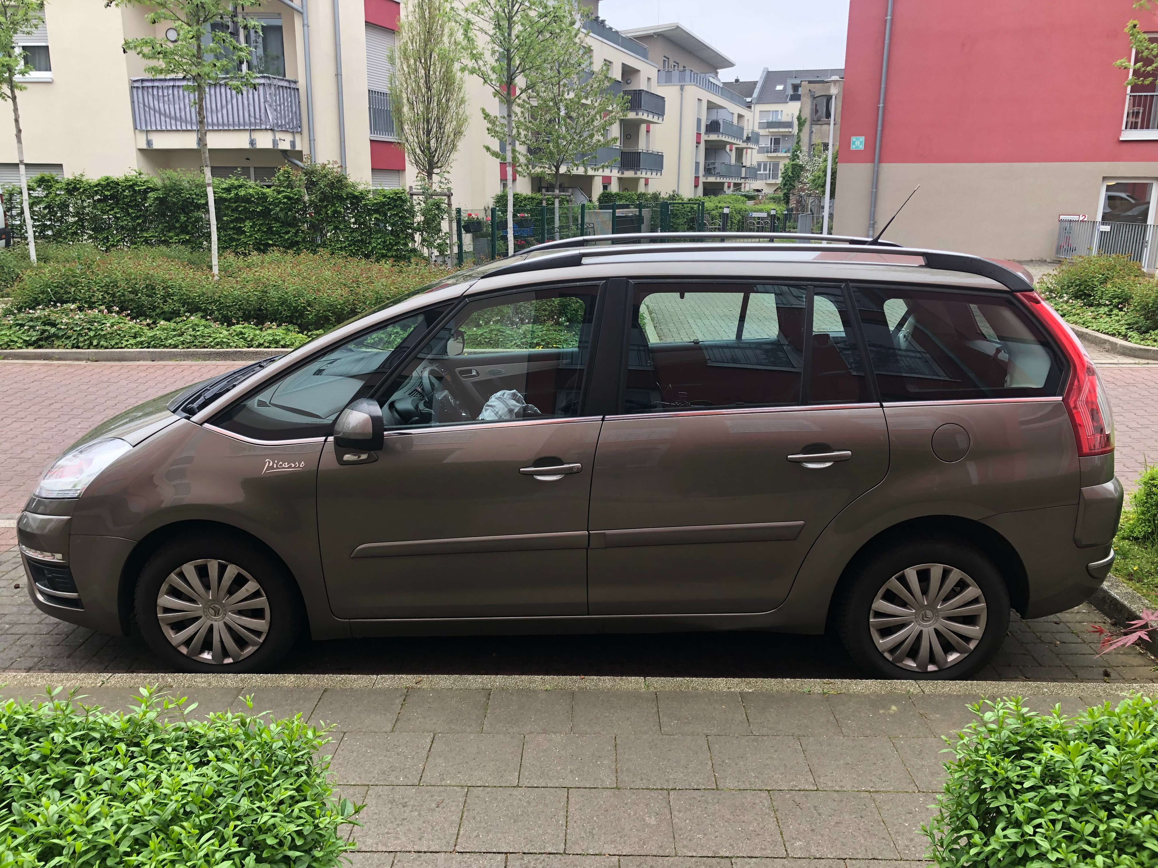 Second hand Citroen C4 Picasso 1.6